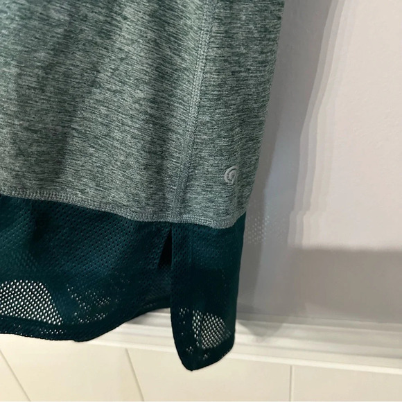 Champion C9 Women’s Short Sleeve Heathered Green Athletic Mesh Top Size XXL GUC - Picture 4 of 7